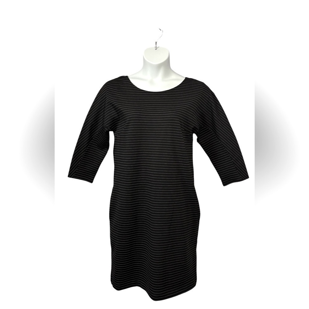 Camber & Grace, Chic Striped Dress with Pockets, Medium, Black & White